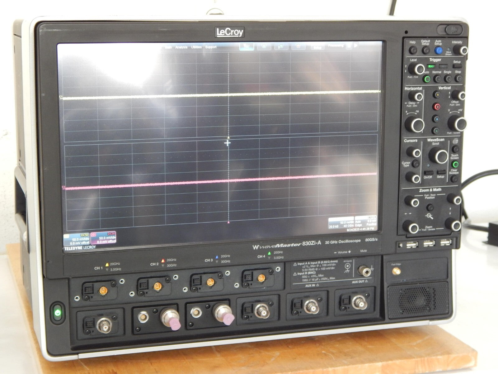 LeCroy SDA830Zi-A w/HDTV,JTA2,XDEV oscilloscope OEM cal 6/16/25, LCRY0436N68017 LeCroy SDA830Zi-A w/HDTV,JTA2,XDEV oscilloscope OEM cal 6/16/25, LCRY0436N68017